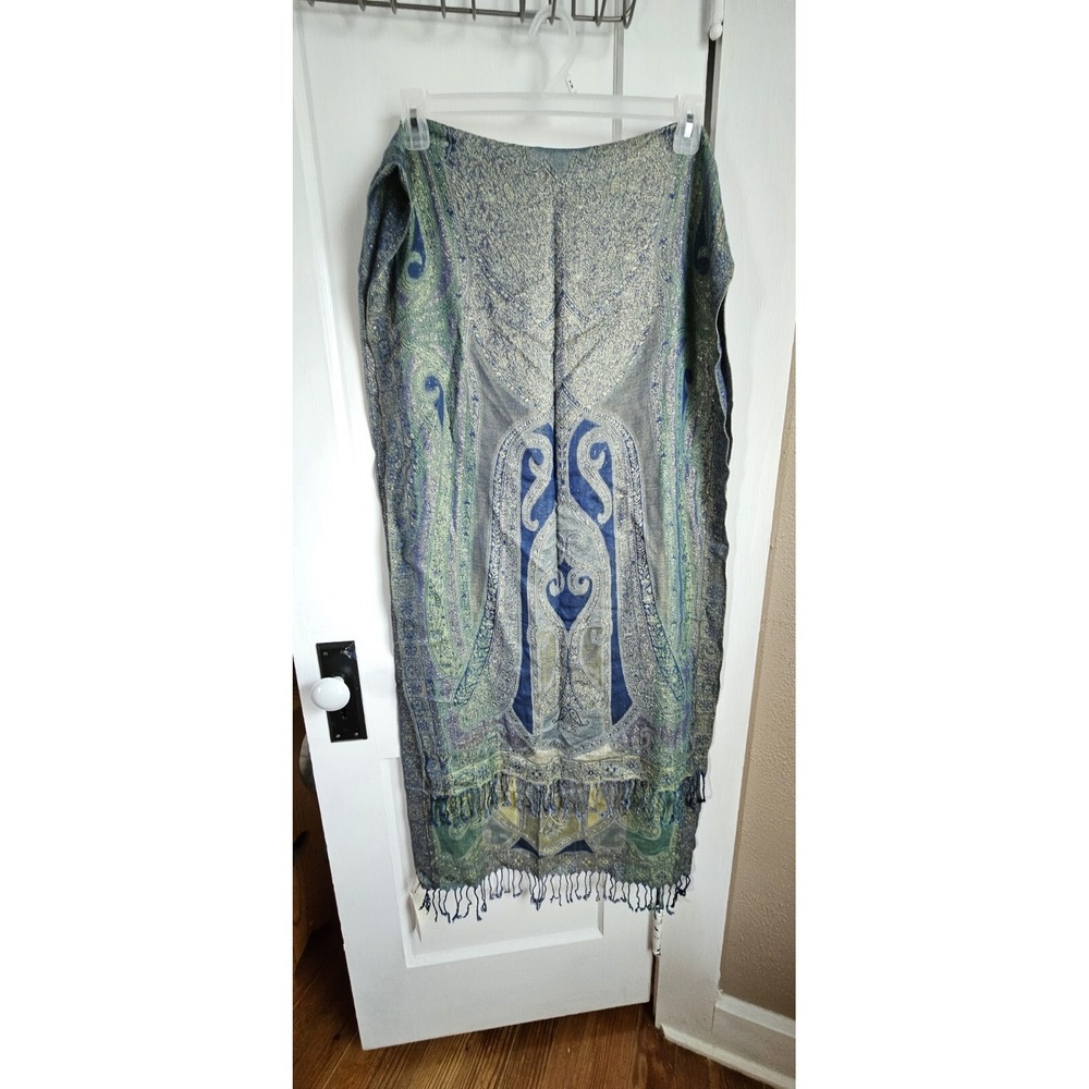 NWT CollectionEighteen Blues & Green‎ with Gold Metallic fringe Wrap Style Scarf